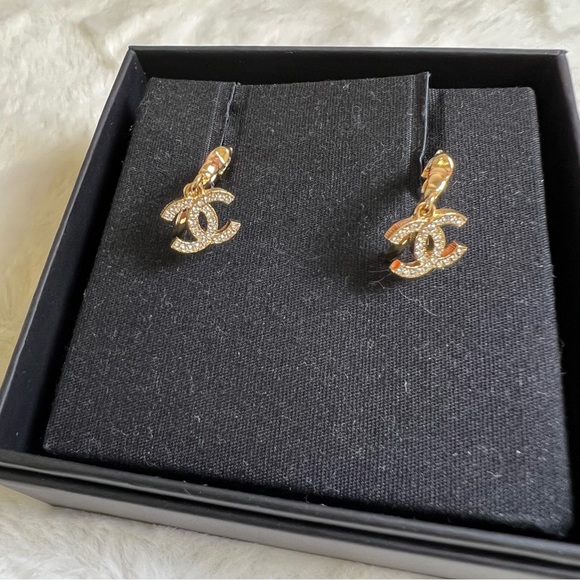 Chanel earrings - Picture 4 of 6